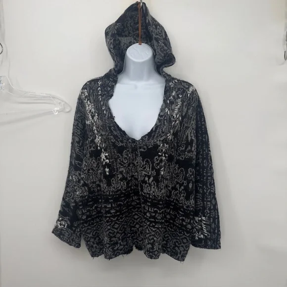 Free People whimsical Womens S over sized Black Gray Lace Pull Over Hoodie - Picture 1 of 10